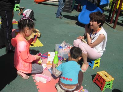 The Carebaby Wangjing Kindergarten held a charity bazaar in Beijing on May 10, 2013, to raise funds for the Water Cellar for Mothers Project. 